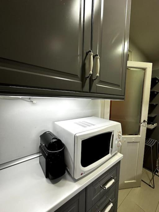 Apartamento Con Parking En Centro De Madrid-Chamberi Daire Dış mekan fotoğraf